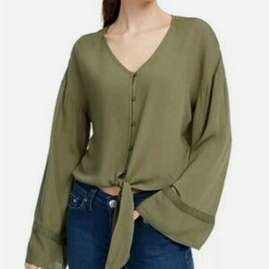 NWT Freshman Ditsy Dream Olive Green Buttoned Tie-Front Blouse
